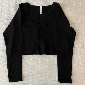 Cropped Black Athleta Athletic Top